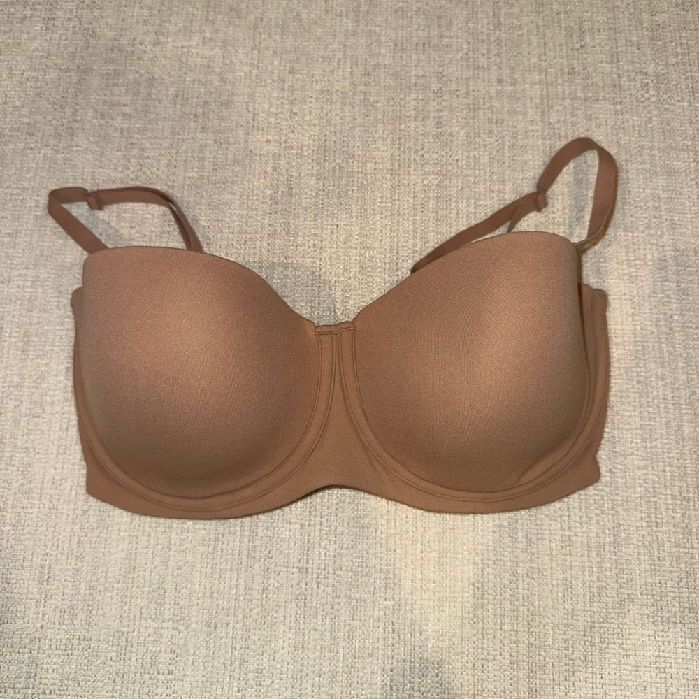 SKIMS Fits Everybody Strapless Bra